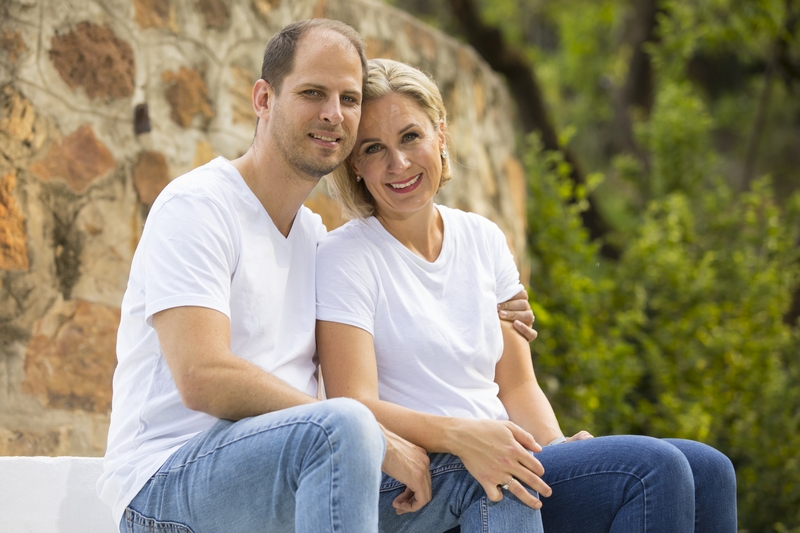 Family photography_couple on steps