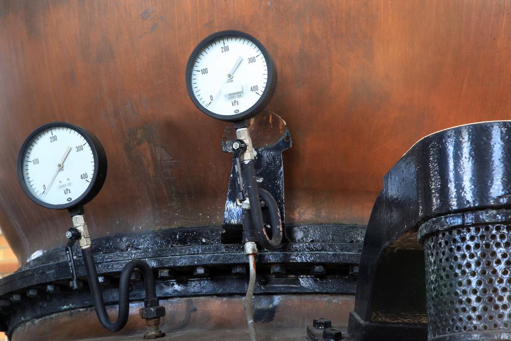 Gin kettle gages_industrial photographer