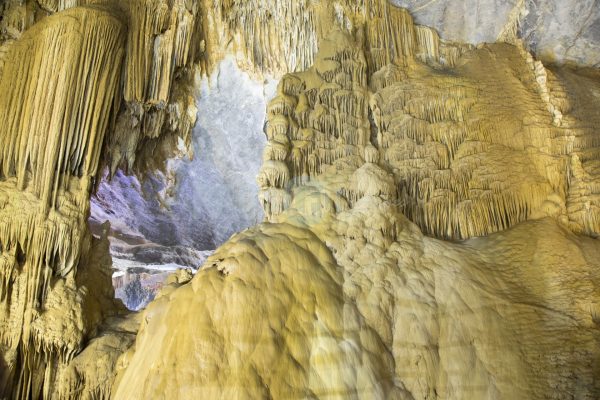 Paradise Cave Vietnam