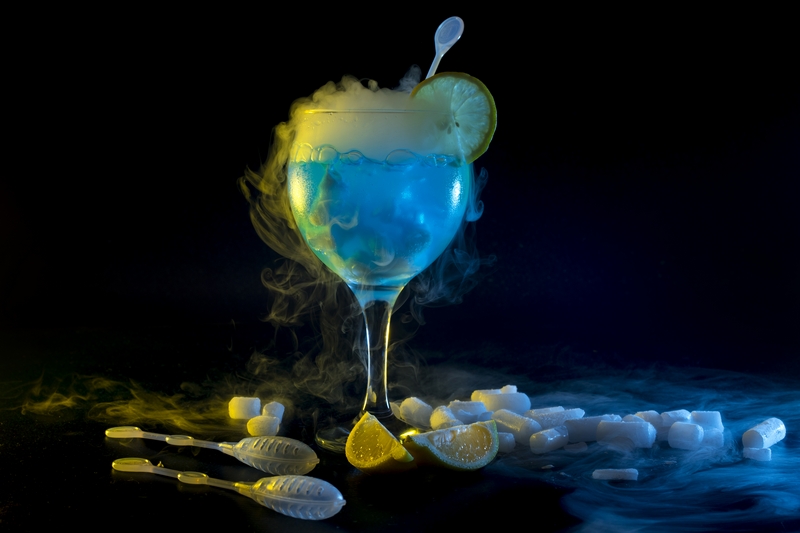 blue_dry ice international coctail sticks_product photogaphy