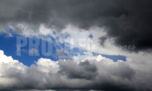 Dark cumulus clouds | ProSelect-images