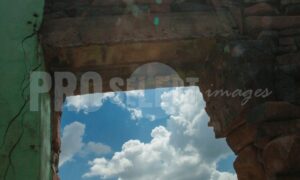 Ruined cloud view | ProSelect-images