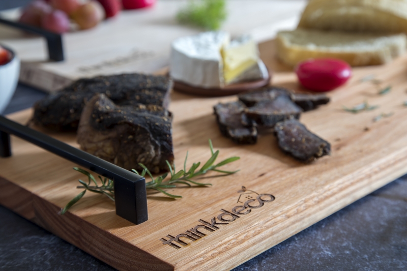 thinkdeco_lifestyle product photography_wooden boards for platters